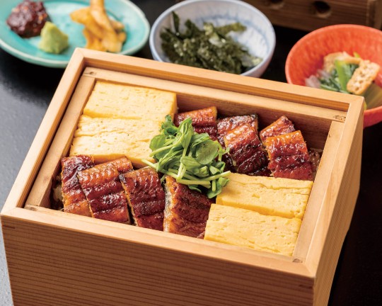 鰻のエイト